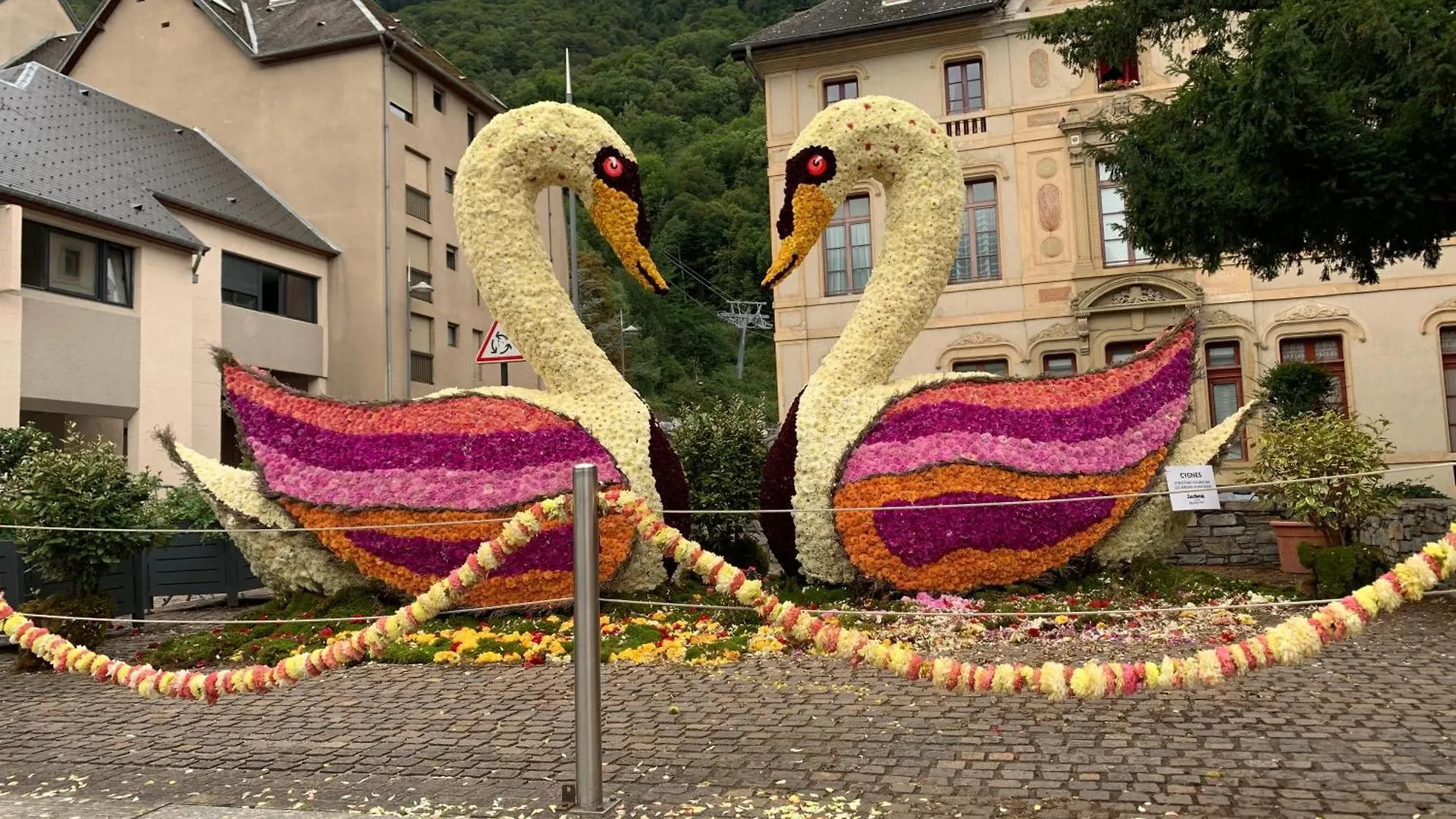 Luchon Holidays, Parking, Wifi, Balcon, Cave, T3 8 Personnes Bagnères-de-Luchon 0*,  Frankrig