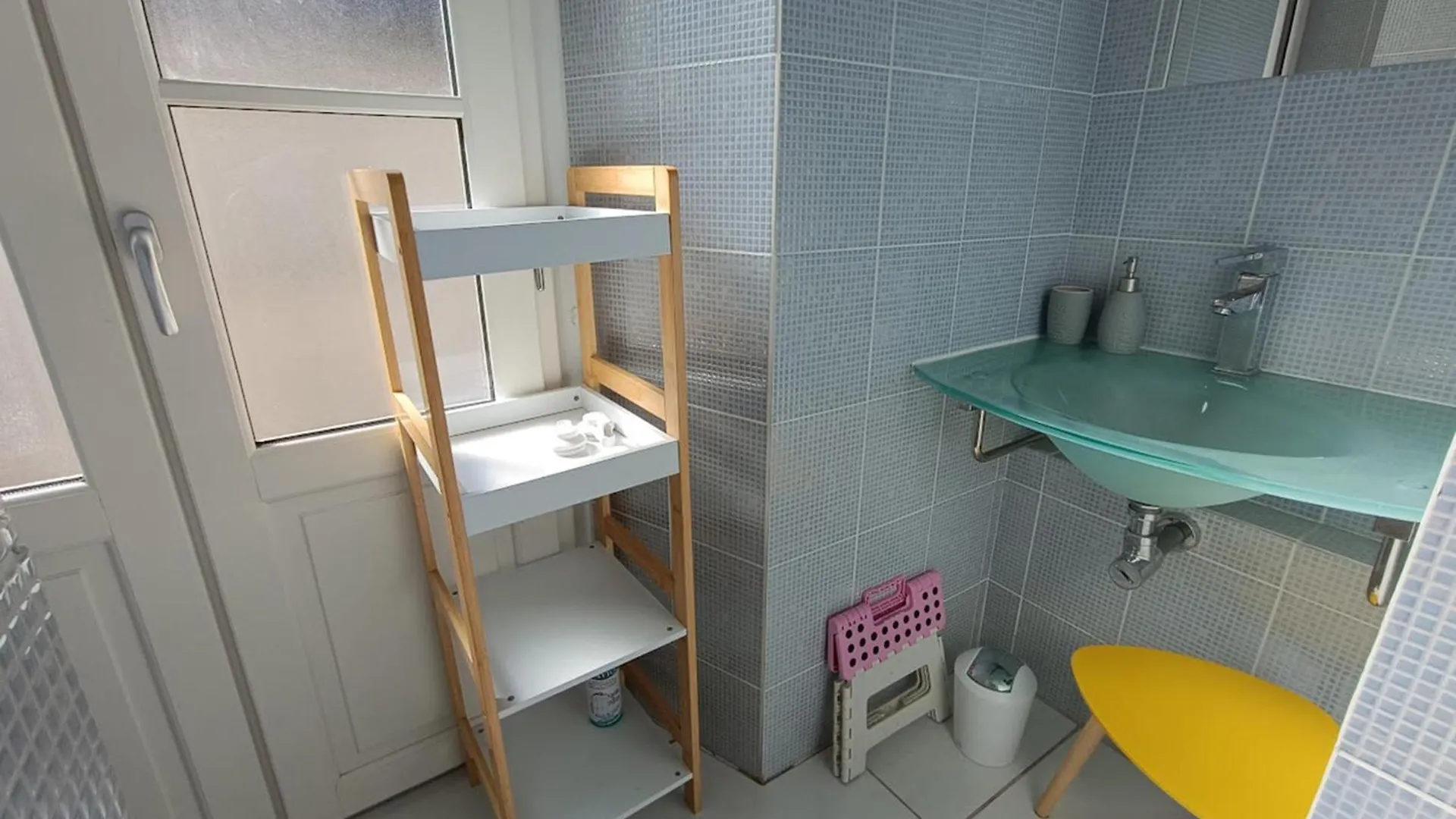 Luchon Holidays, Parking, Wifi, Balcon, Cave, T3 8 Personnes Bagnères-de-Luchon 0*,